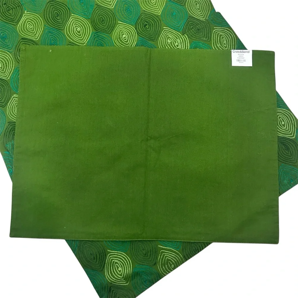 Crate&Barrel Messina Green Geometric Pattern Placemats